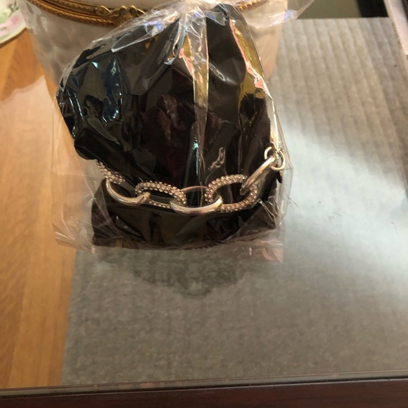 Chicos Silver colored chain bracelet with toggle clasp in Excellent condition. - Picture 7 of 9